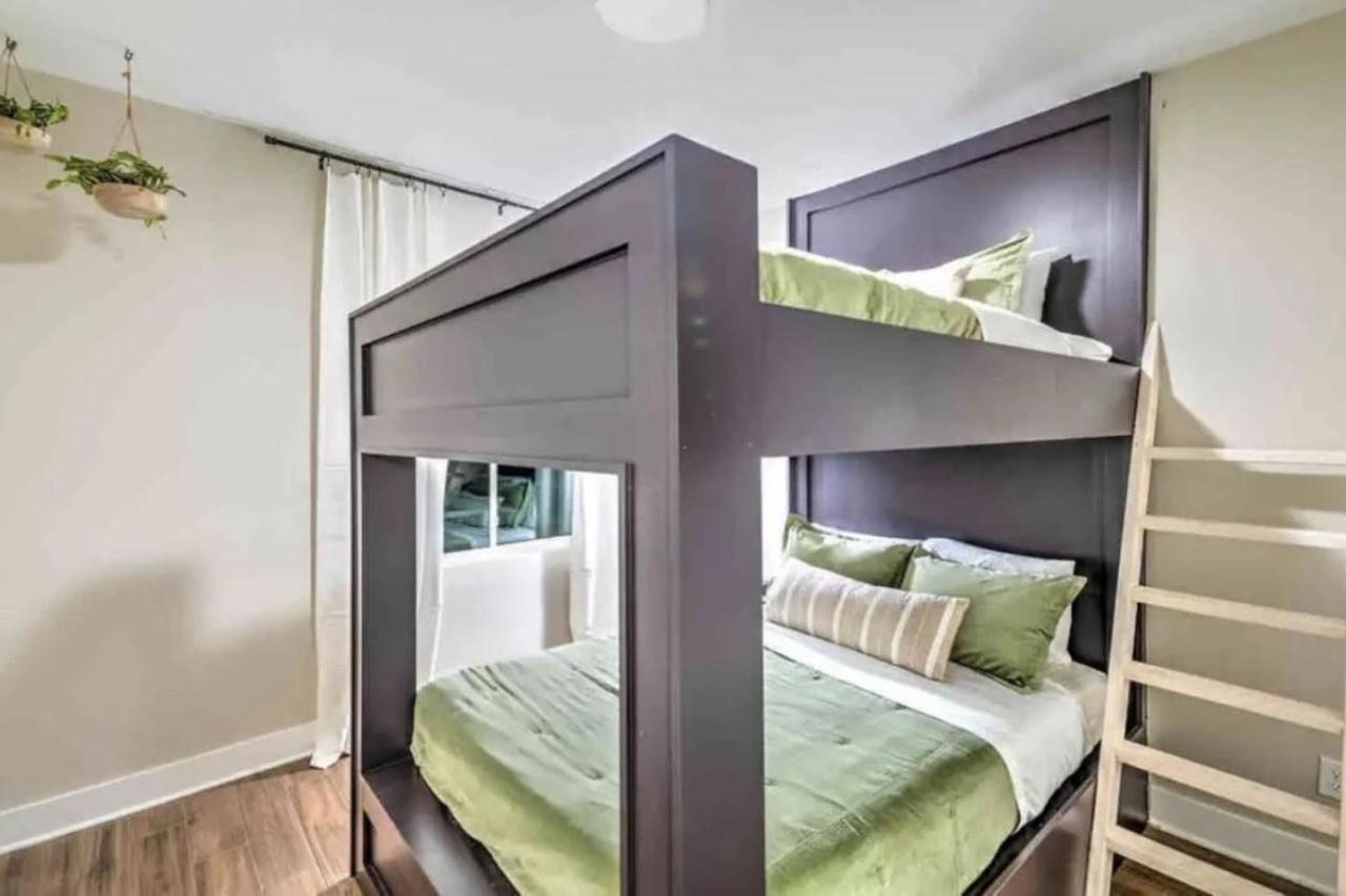 Luxury Four-Story Home, Rooftop Deck With Views, Pingpong! Sleeps 12! Nashville Ngoại thất bức ảnh