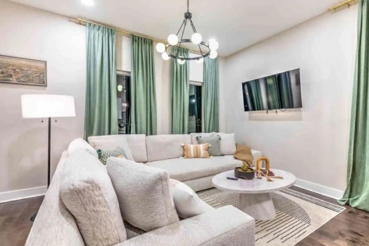 Luxury Four-Story Home, Rooftop Deck With Views, Pingpong! Sleeps 12! Nashville Ngoại thất bức ảnh