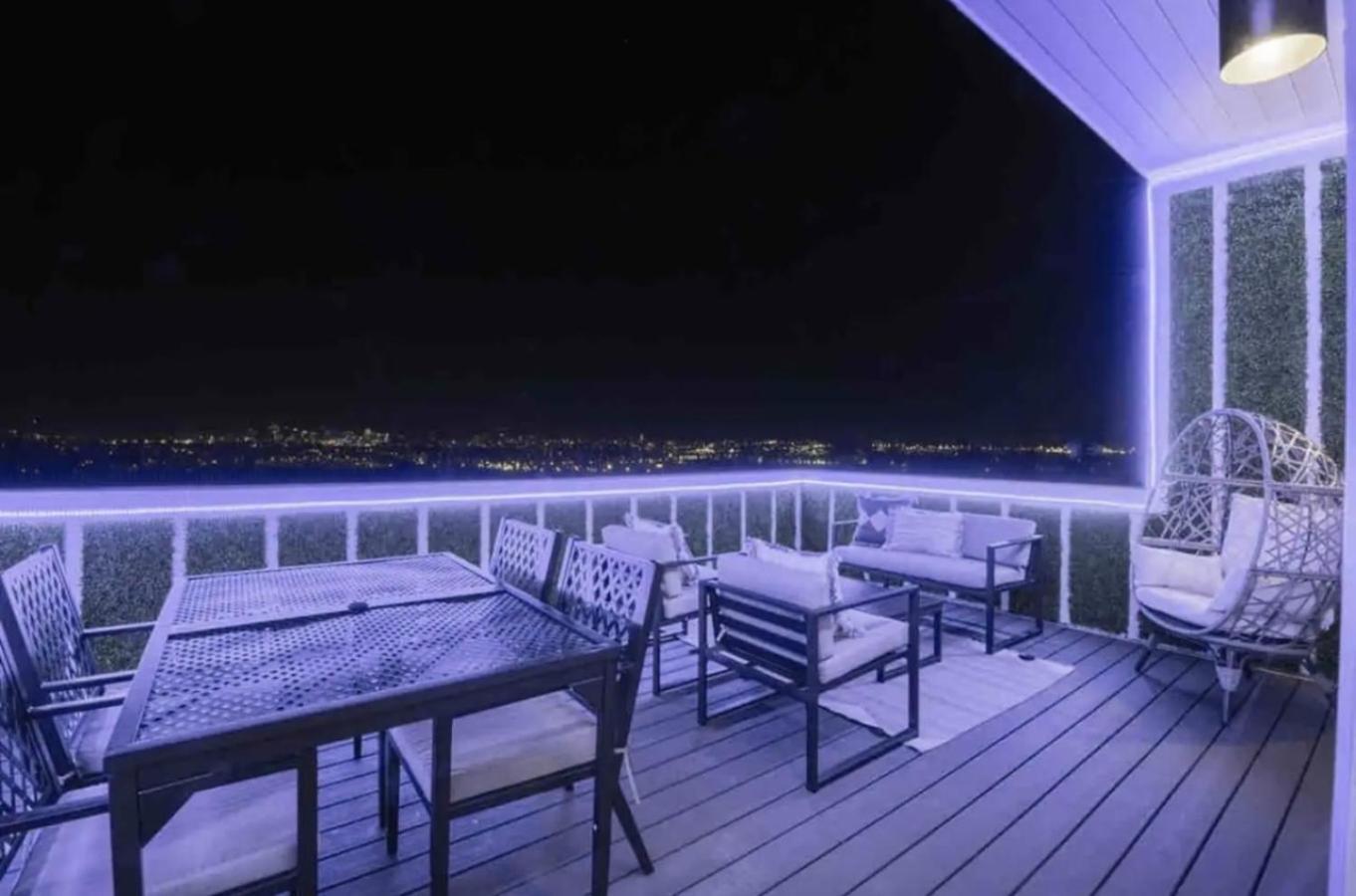 Luxury Four-Story Home, Rooftop Deck With Views, Pingpong! Sleeps 12! Nashville Ngoại thất bức ảnh